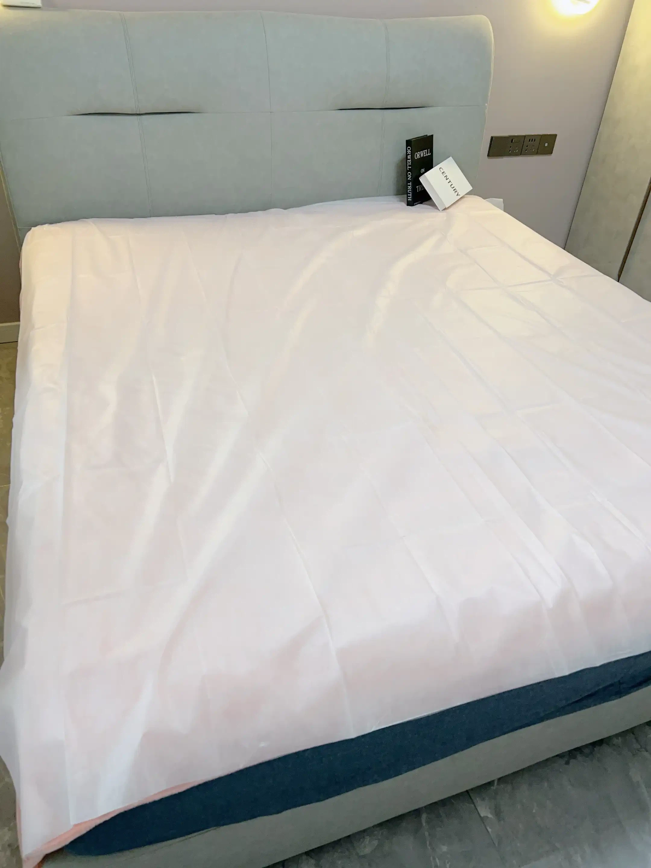 Connaissez-vous un protège-matelas imperméable ?