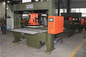 Machine de découpe automatique de semelle intérieure
