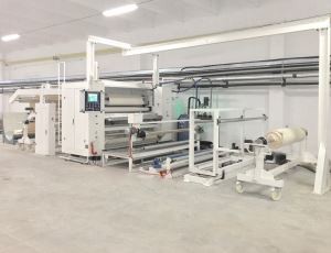 Machine à plastifier les tissus pour application environnementale